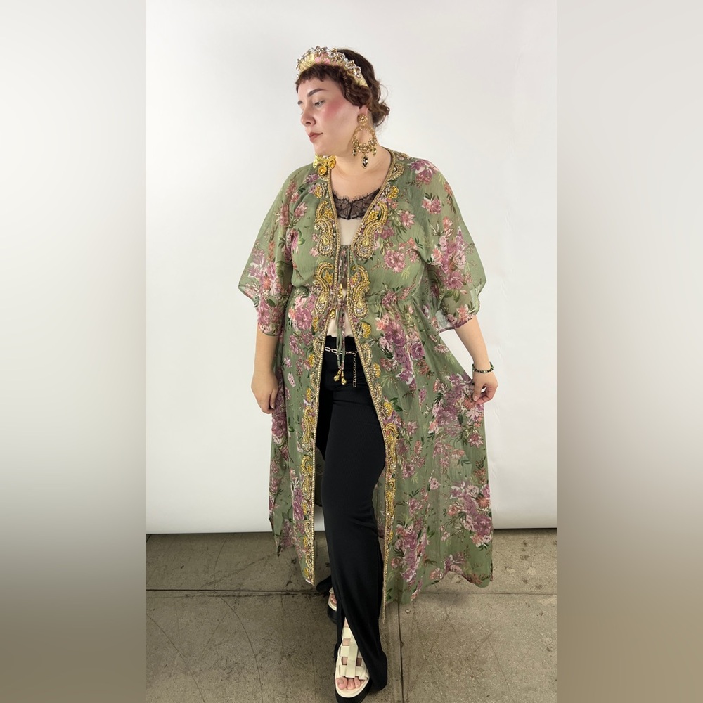 417B- SAGE PINK. Hand Beaded Detail Tie Front Kimono